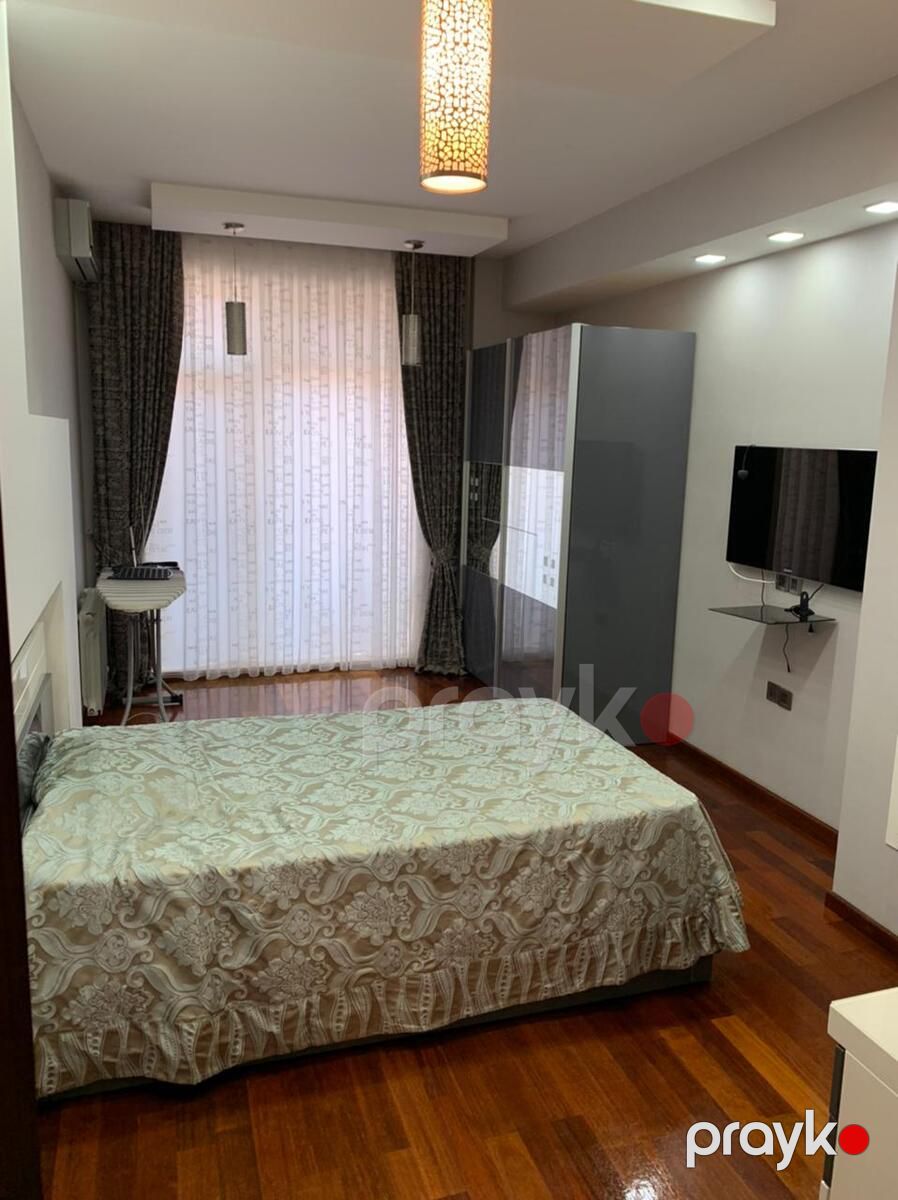 Satılır 4 otaqlı yeni tikili 225 m² — Mənzil, Bakı (5)