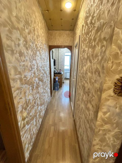 Satılır 2 otaqlı köhnə tikili 65 m² — Bakı