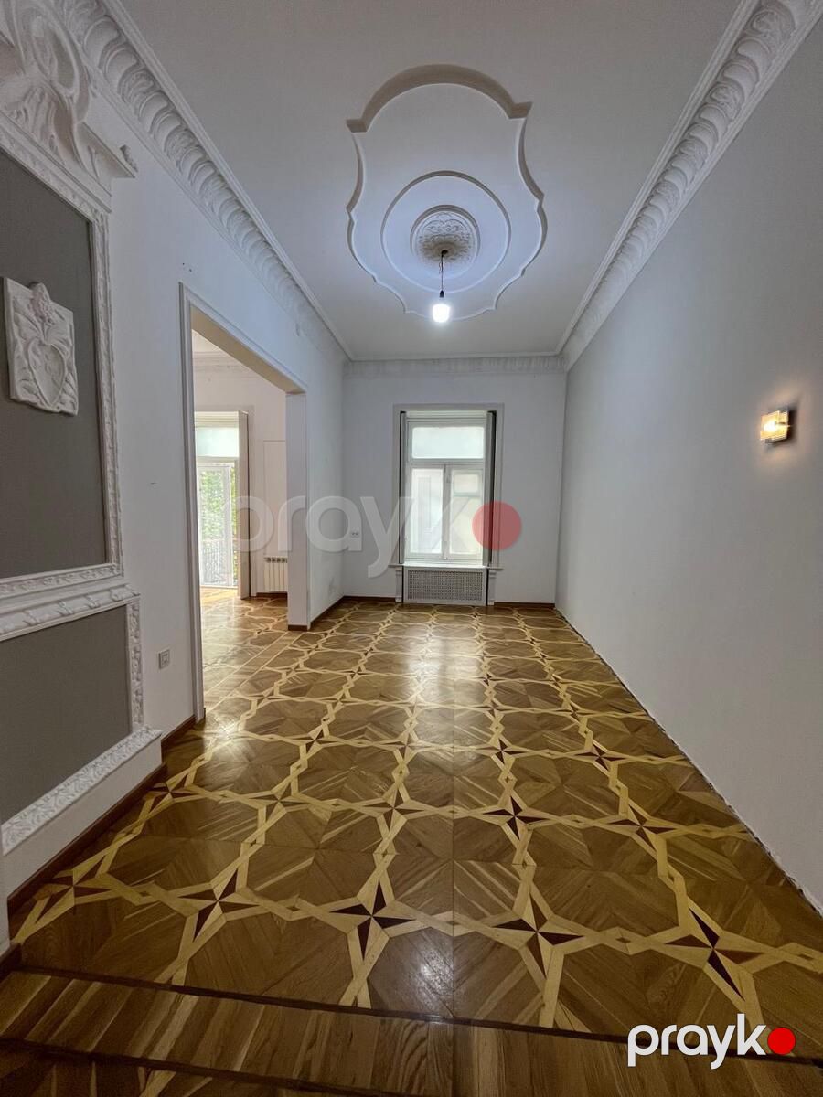 Satılır 3 otaqlı köhnə tikili 102 m² — Mənzil, Bakı (3)