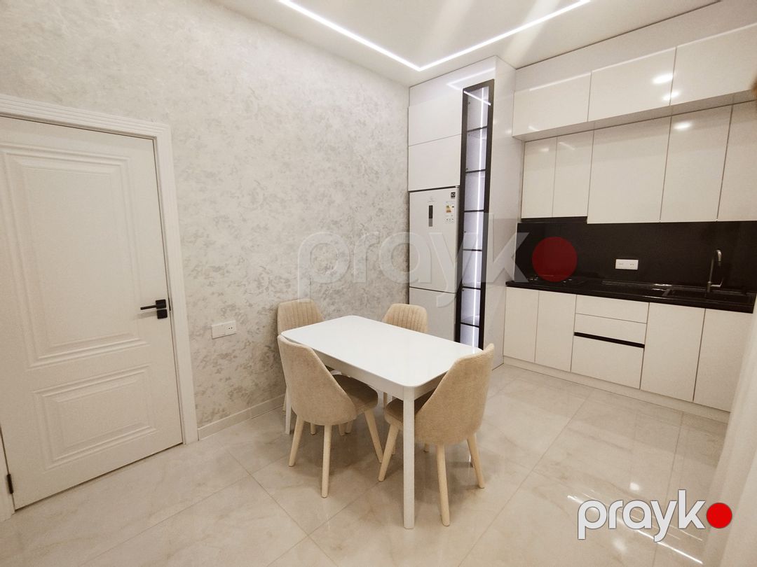 Satılır 2 otaqlı yeni tikili 75 m² — Mənzil, Bakı (9)