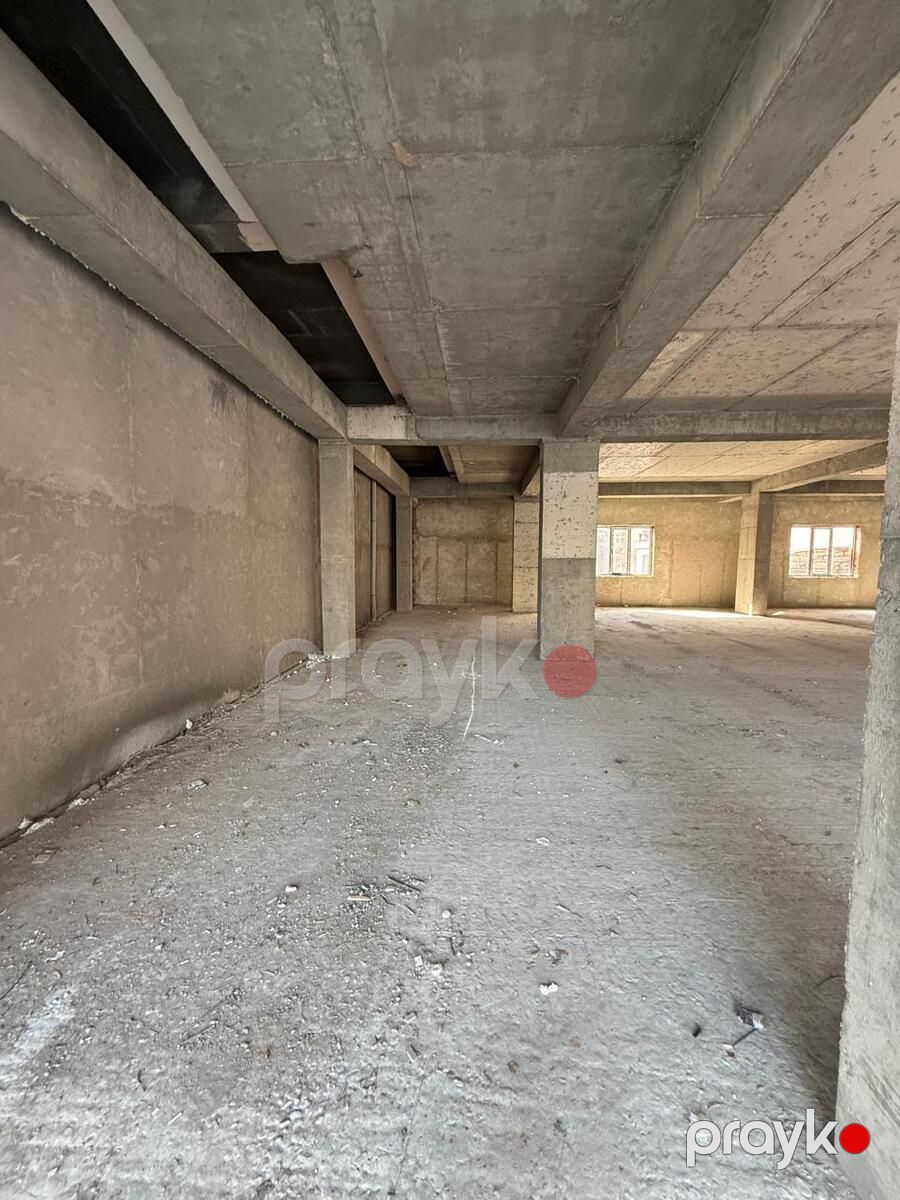 Satılır obyekt 245 m² — Əmlak, Bakı (2)
