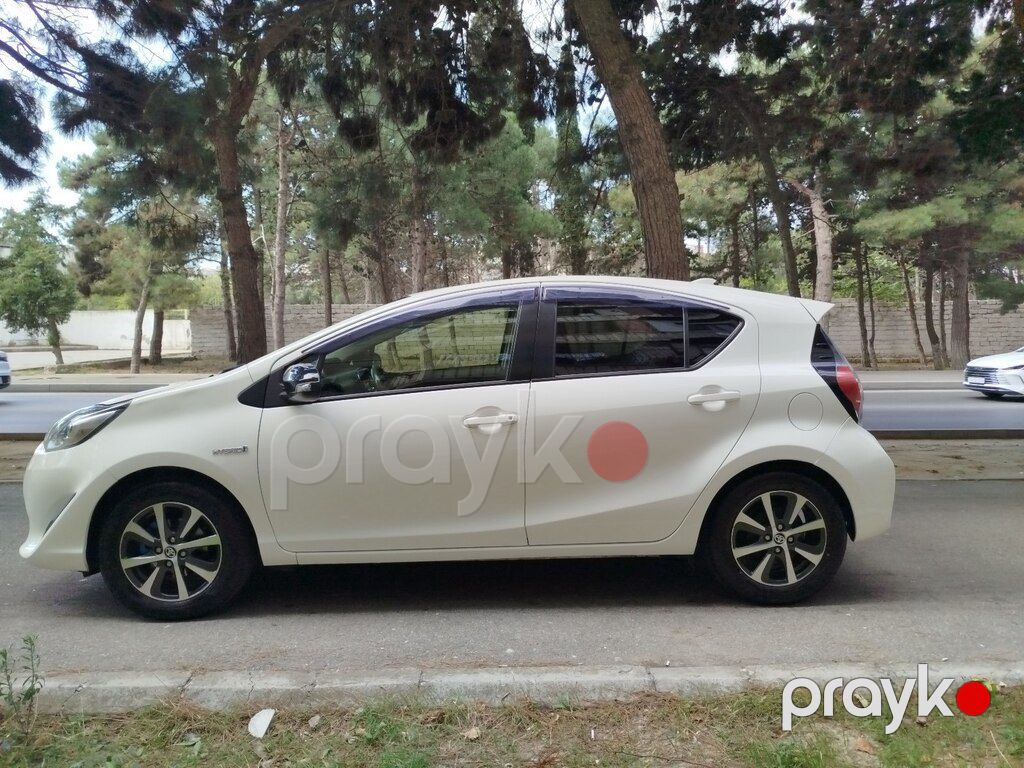 Toyota Aqua, 1.5 L, 0.87 kWh, 2019 il, 164 203 km — Avtomobillər, Bakı (2)