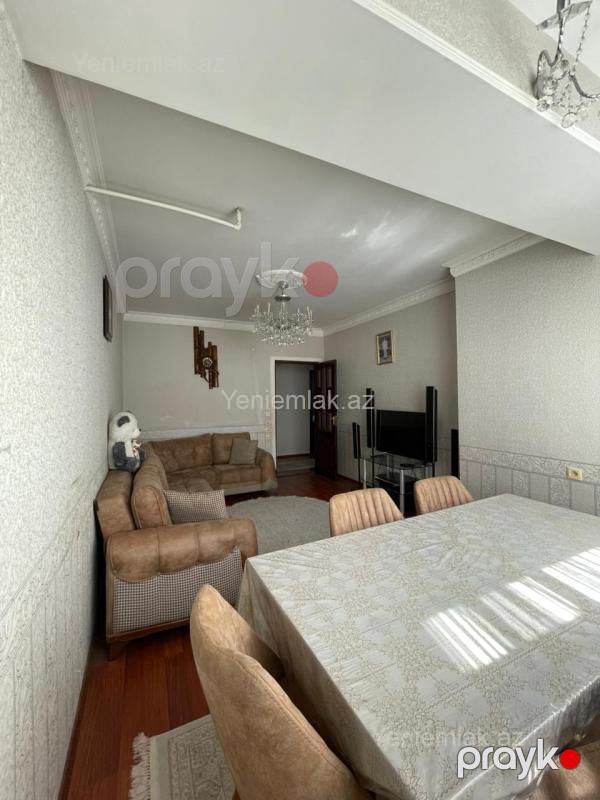 Satılır 4 otaqlı Bina evi menzil (Köhnə tikili), 120 m², Binəqədi rayonu — Mənzil, Bakı (2)