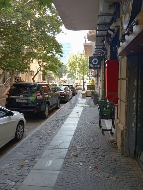 2 otaqlı mənzil Köhnə tikili Kirayə, 20-ci sahə, Səbail, Bakı — Mənzil, Bakı (7)