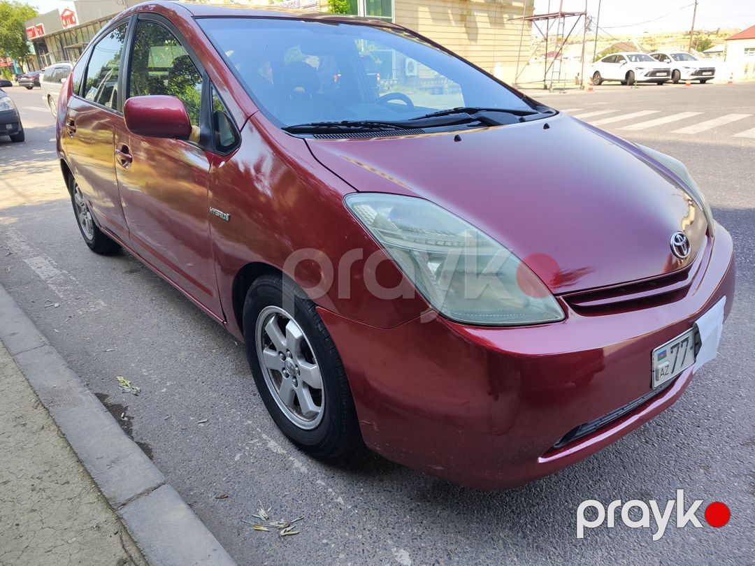 Toyota Prius 20 kuza icarəsi — Avtomobil icarəsi, Bakı (3)
