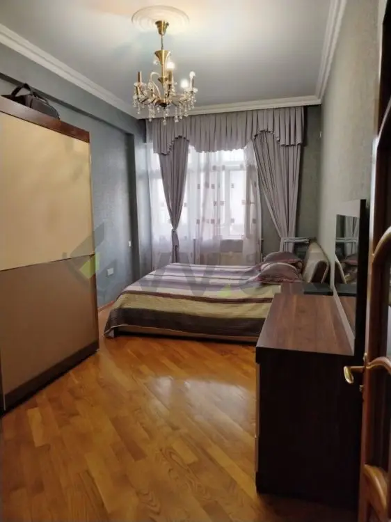 4 otaqlı mənzil Yeni tikili Satılır, 28 may qəs., Binəqədi, Bakı — Mənzil, Bakı (10)