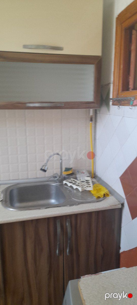 İcarəyə verilir 3 otaqlı köhnə tikili 65 m² — Mənzil, Bakı (2)