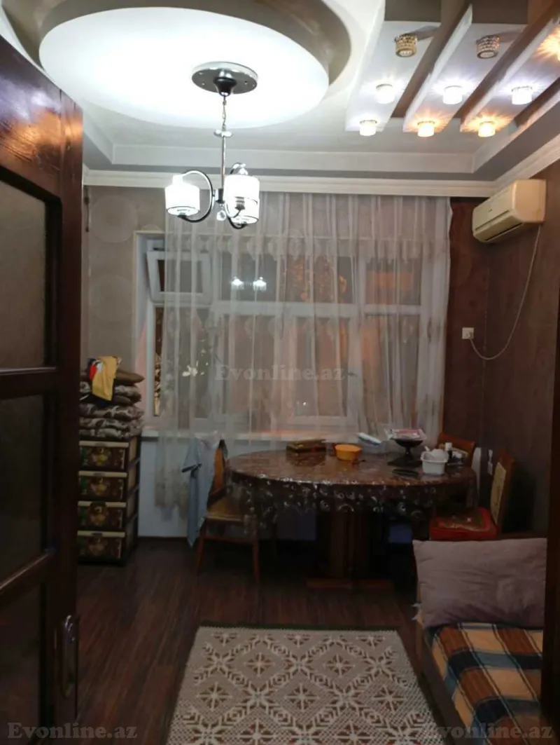 Satılır 2 otaqlı Mənzil Köhnə tikili 40 m² Bakı, Nəsimi r — Bakı