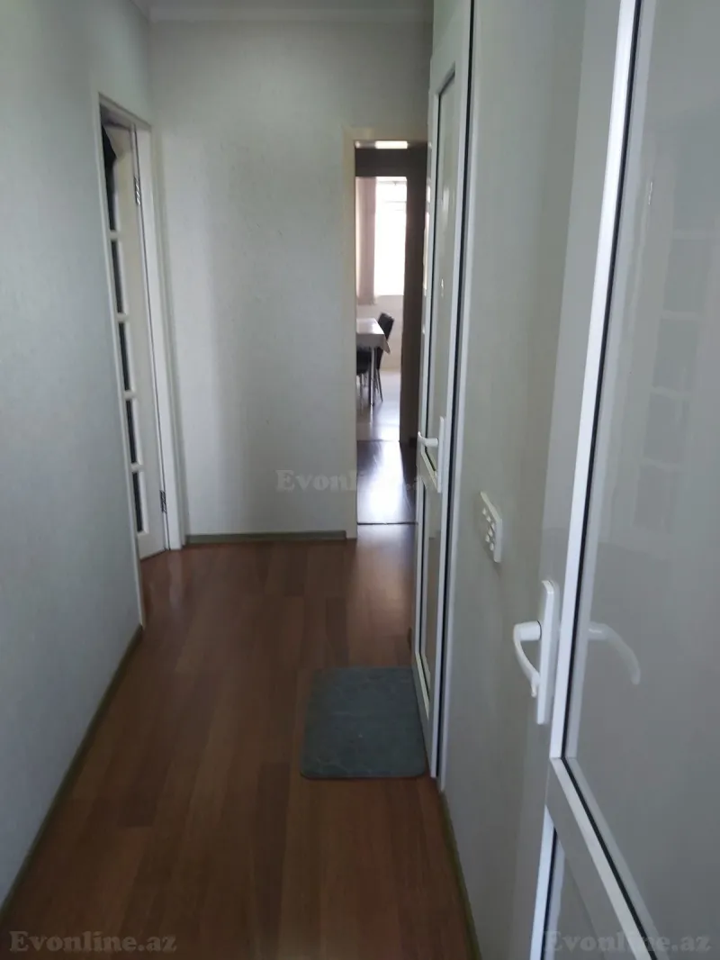 Satılır 2 otaqlı Mənzil Köhnə tikili 74 m² Sumqayıt — Sumqayıt
