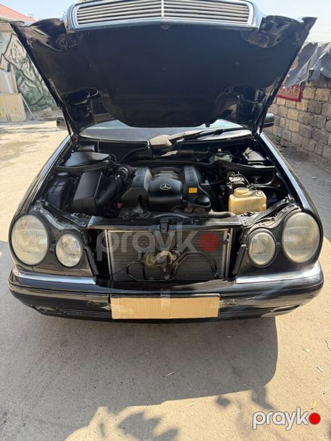 Mercedes E 240, 2.4 L, 1998 il, 3 300 km — Bakı
