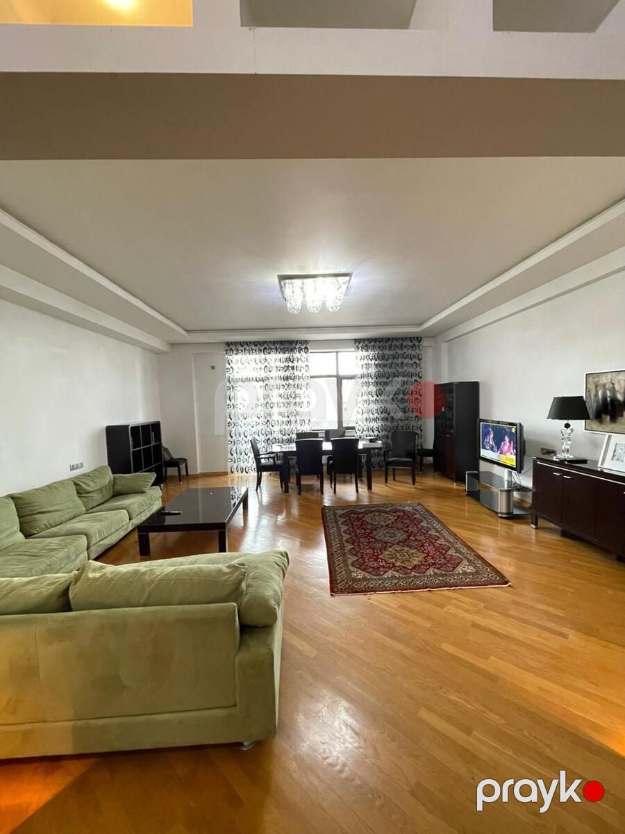 İcarəyə verilir 4 otaqlı yeni tikili 200 m² — Mənzil, Bakı (6)