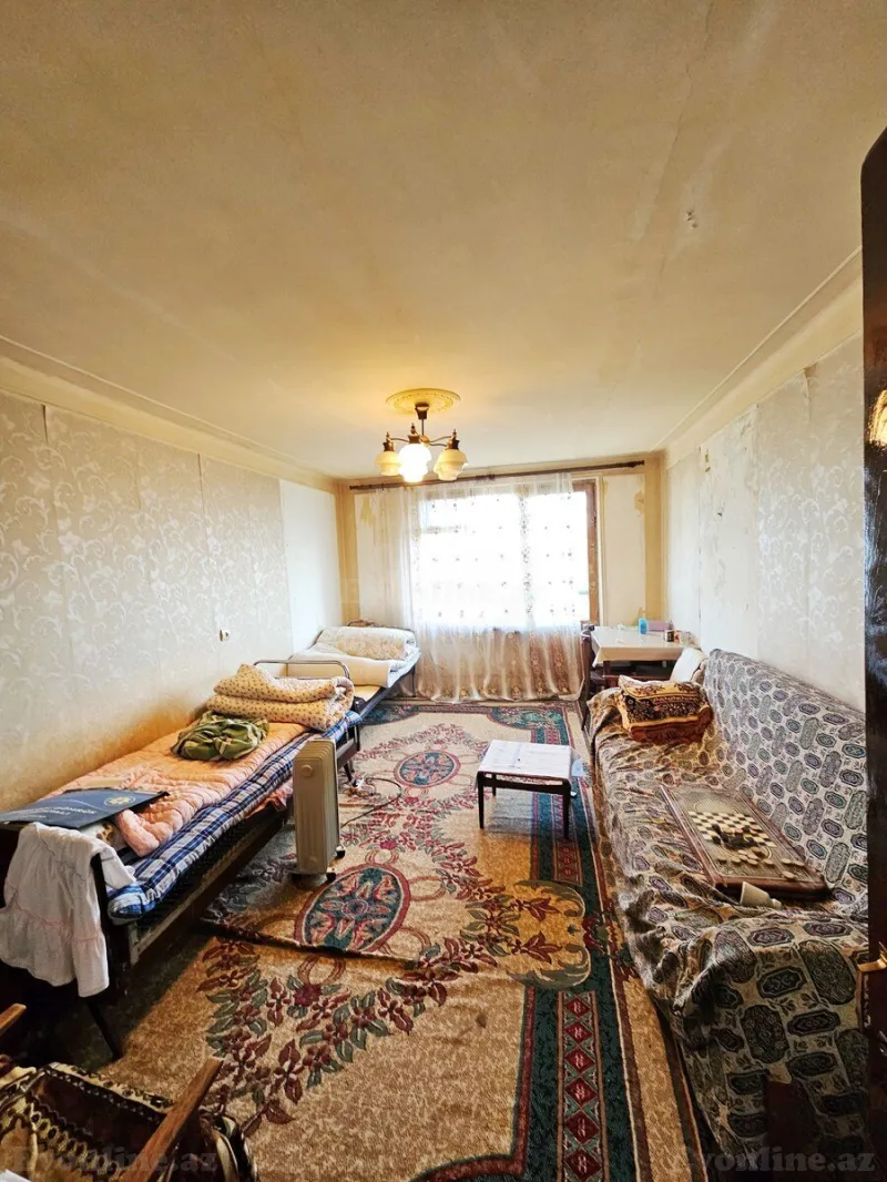 Satılır 3 otaqlı Mənzil Köhnə tikili 75 m² Bakı, Nizami r., Qara Qarayev m — Mənzil, Bakı (7)