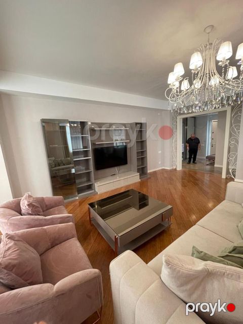 İcarəyə verilir 3 otaqlı yeni tikili 155 m² — Bakı