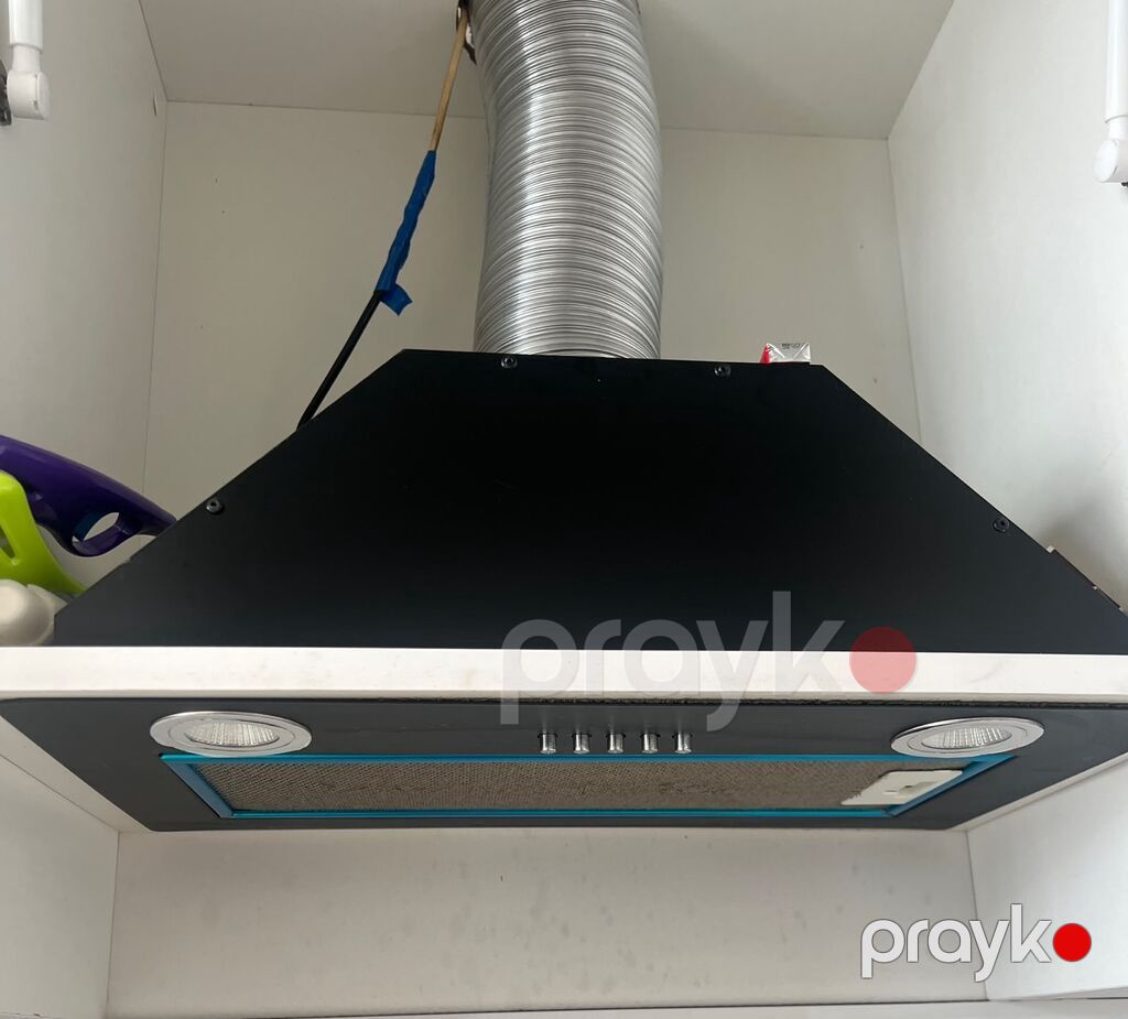 Metbex mebeli 270×270. Türk mdf 1200 azn Yigilib 3500 azn teze — Mətbəx mobilyası, Bakı (2)