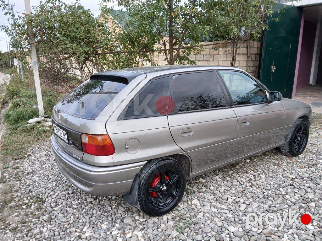 Opel Astra, 1.6 L, 1995 il, 237 275 km — Avtomobillər, Quba (5)