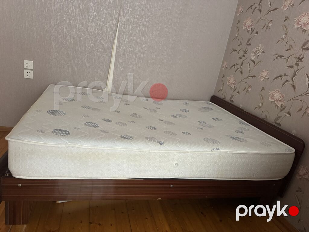 Deyerinden qat qat asagi satilir 110 manattdir Tək matras 150 manat — Yataqlar, Xırdalan (2)