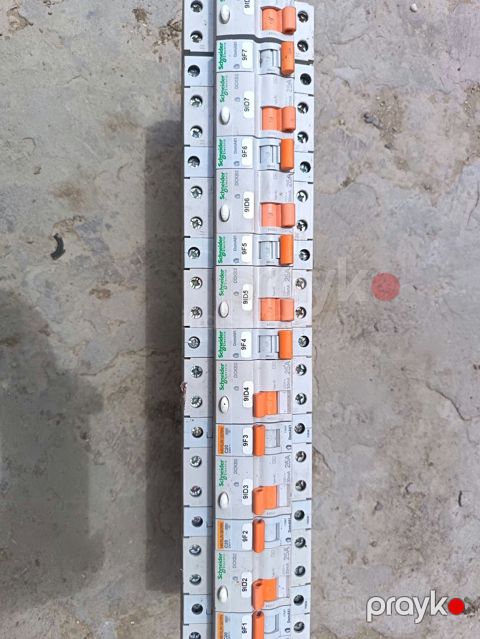Elektrik avtomatları — Bakı