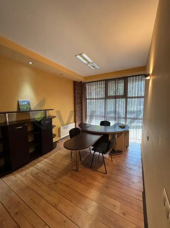 180 m² Obyekt / Ofis Kirayə, Nəsimi, Bakı — Bakı
