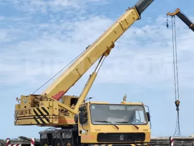 Avtokran satılır 50 tonluq