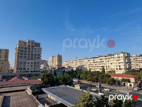 Satılır 3 otaqlı köhnə tikili 82 m² — Bakı
