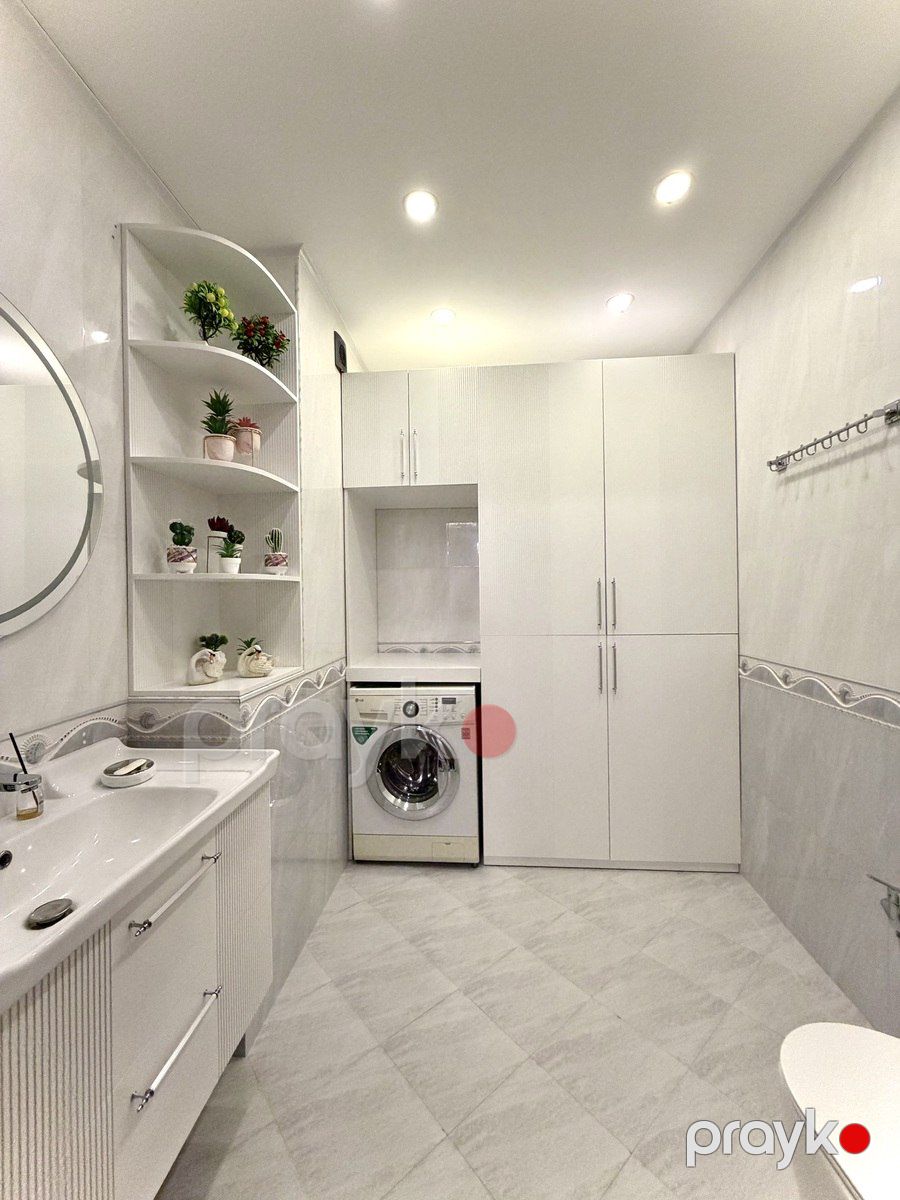 Satılır 4 otaqlı yeni tikili 220 m² — Mənzil, Bakı (8)