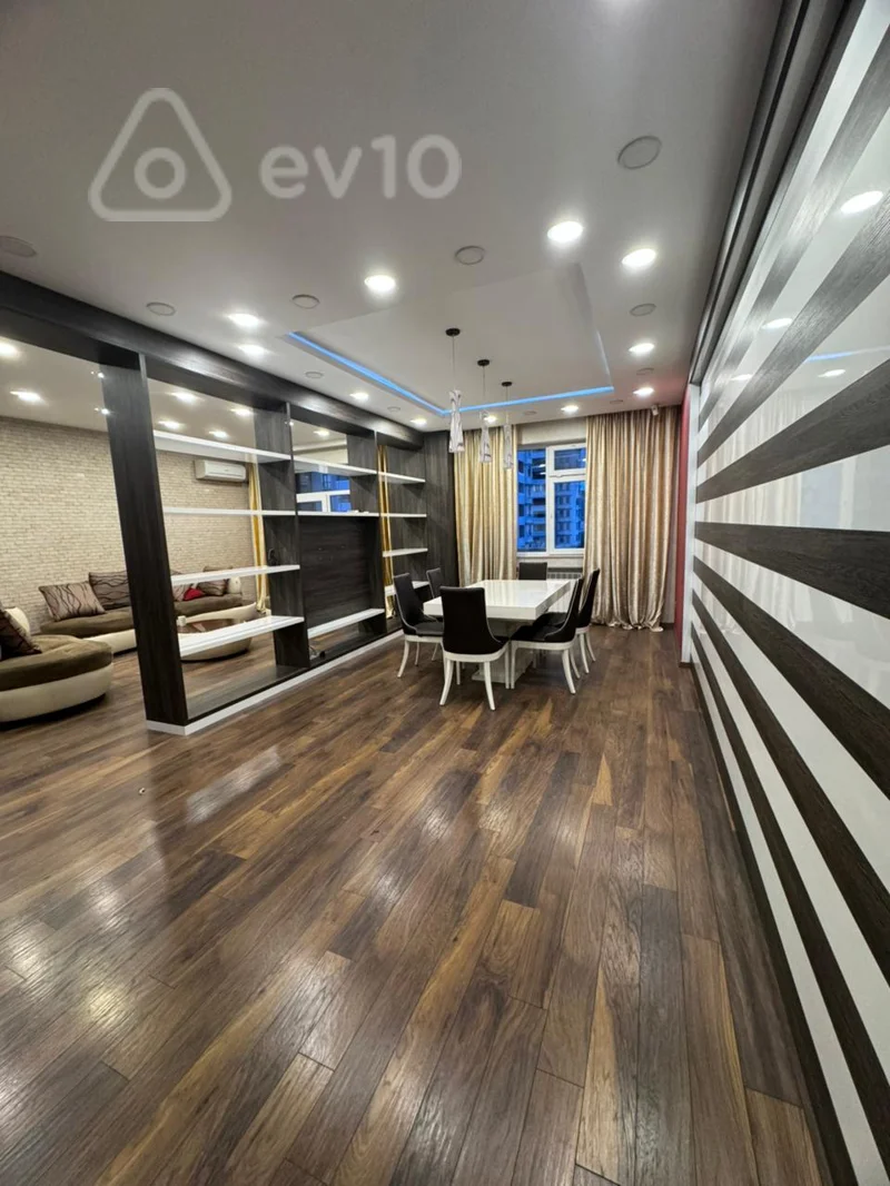4 otaqlı mənzil, 200 m², Nəcəfqulu Rəfiyev küçəsi — kirayə — Mənzil, Bakı (10)