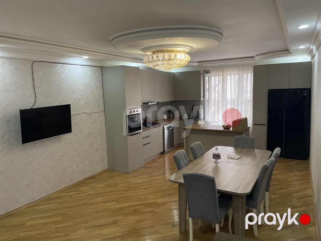 Satılır 5 otaqlı həyət evi/bağ evi 150 m² — Ev, villa, Bakı (2)