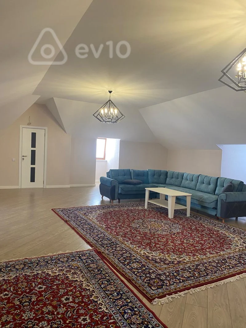 9 otaqlı həyət evi, 500 m², sam bagi resdoranin yani — Ev, villa, Bakı (11)