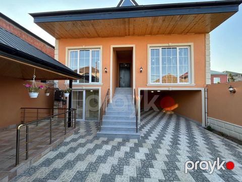 Satılır 4 otaqlı həyət evi/bağ evi 130 m² — Bakı