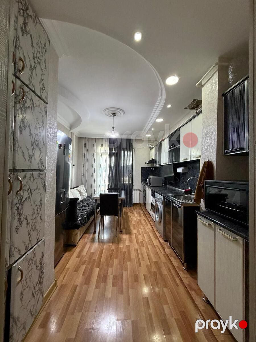 Satılır 5 otaqlı köhnə tikili 120 m² — Mənzil, Bakı (2)