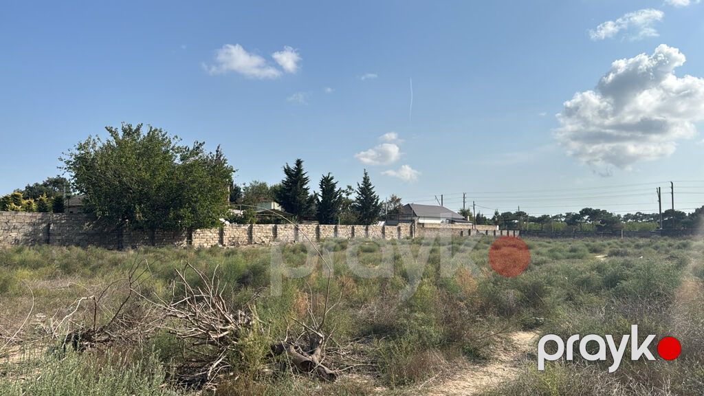 Xəzər rayonunda qala qəsəbəsində qala-şüvəlan yolu yaxınlığında 40 — Torpaq, Bakı (4)