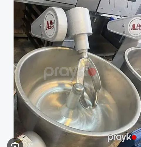 Sənaye tipli xəmir yoğurma maşını – Aksber markası 40 kq xəmir verir — Bakı