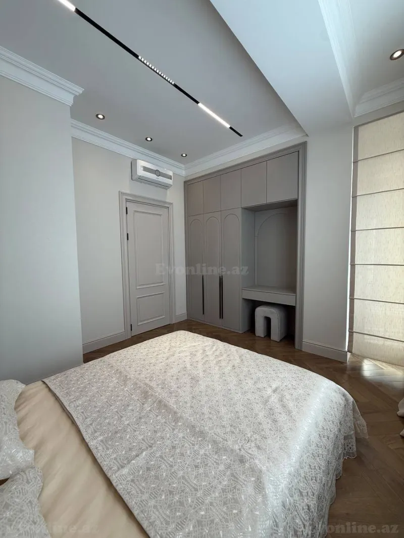 Satılır 4 otaqlı Mənzil Yeni tikili 165 m² Bakı, Yasamal r., Elmlər Akademiyası m — Mənzil, Bakı (8)