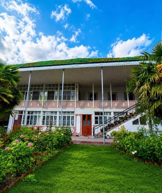 4 otaqlı Həyət evi Satılır, Şəki — Şəki