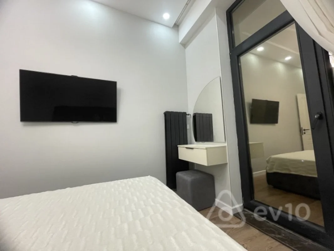 3 otaqlı mənzil, 100 m², Süleyman Rüstəm küçəsi — kirayə — Mənzil, Bakı (6)
