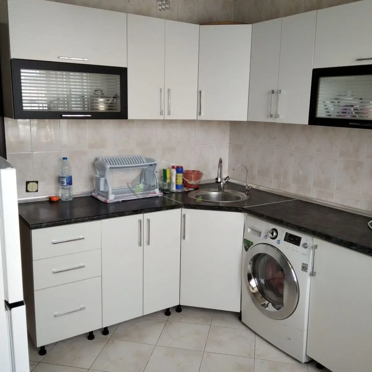 3 otaqlı mənzil Köhnə tikili Kirayə (günlük), 6-cı mikrorayon, Binəqədi, Bakı — Mənzil, Bakı (11)