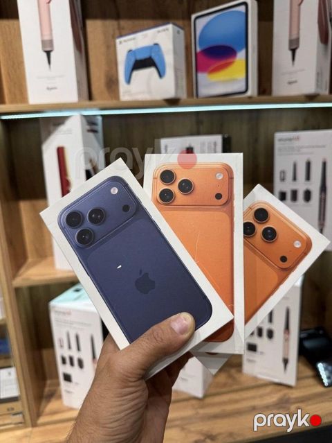 IPhone 17 Pro Max, 1 TB, Narıncı, Face ID — Bakı