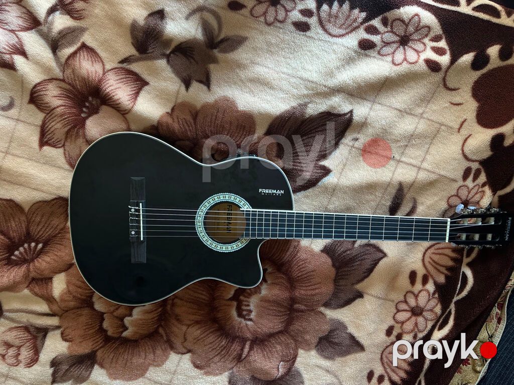 Klassik gitara, Yeni — Gitarlar və digər simli alətlər, Bakı (2)