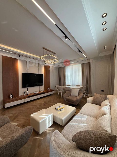 Satılır 4 otaqlı yeni tikili 165 m² — Bakı
