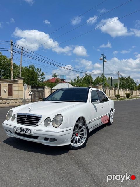 Mercedes E 320, 3.2 L, 2002 il, 345 072 km — Mingəçevir