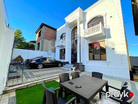 Satılır 7 otaqlı həyət evi/bağ evi 260 m² — Bakı