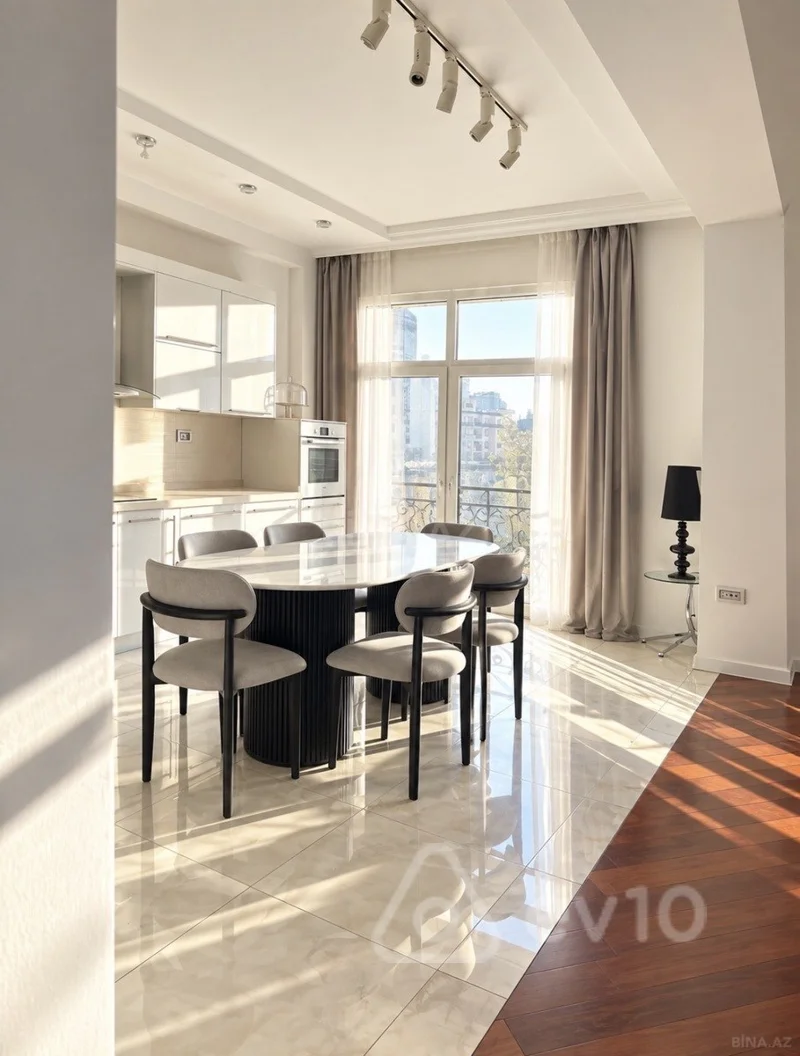 4 otaqlı mənzil, 141 m², Bakı, Xəqani Rüstəmov küçəsi — Mənzil, Bakı (10)