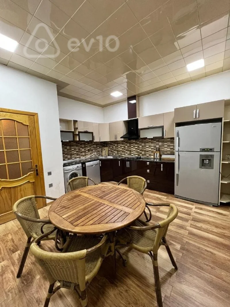 2 otaqlı mənzil, 96 m², Cəlil Məmmədquluzadə küçəsi — kirayə — Bakı