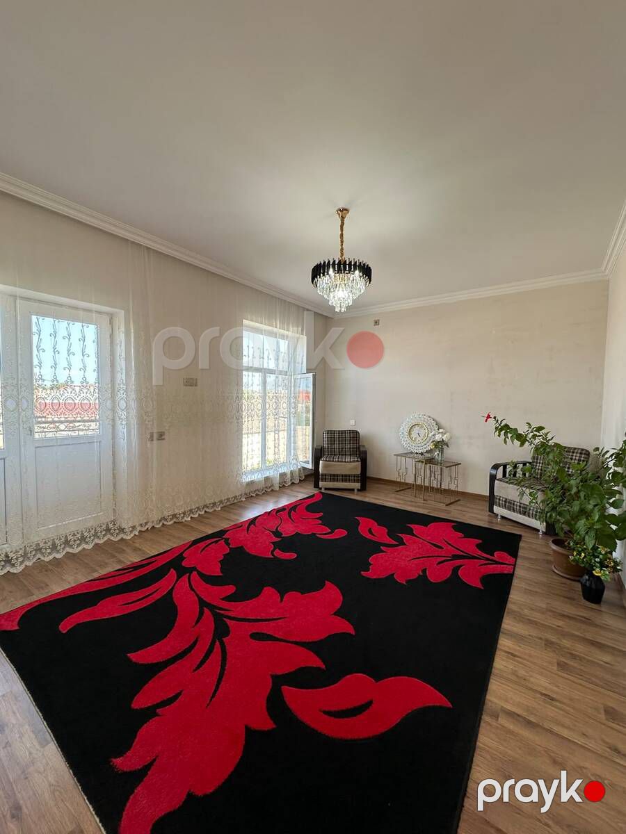 Satılır 4 otaqlı həyət evi/bağ evi 200 m² — Ev, villa, Bakı (10)