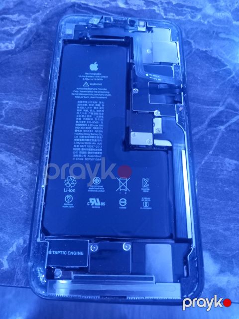 İphone 11 pro max — Saatlı