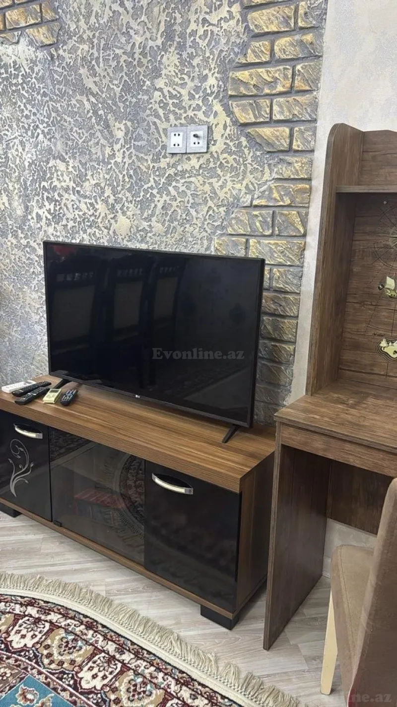 Kirayə verilir 3 otaqlı Mənzil Köhnə tikili 80 m² Bakı, Xətai r., Əhmədli m — Mənzil, Bakı (2)