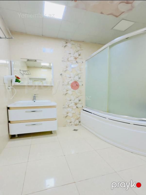 Satılır 4 otaqlı Bina evi menzil (Yeni tikili), 170 m², Nərimanov rayonu — Mənzil, Bakı (2)