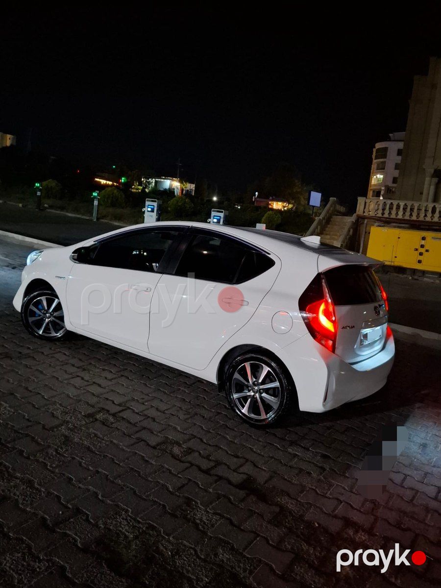 Toyota Aqua, 2019 il — Avtomobillər, Bakı (5)