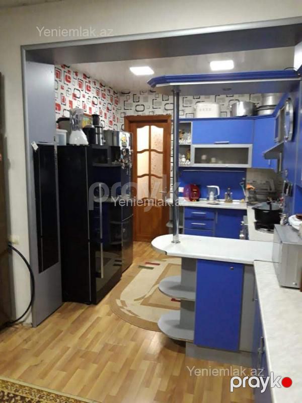 Satılır 5 otaqlı Bina evi menzil (Köhnə tikili), 140 m², Nərimanov rayonu — Mənzil, Bakı (12)