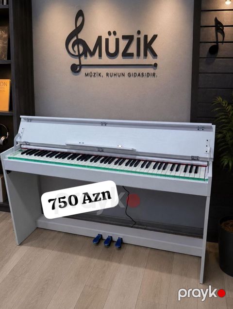 Elektro piano — Bakı